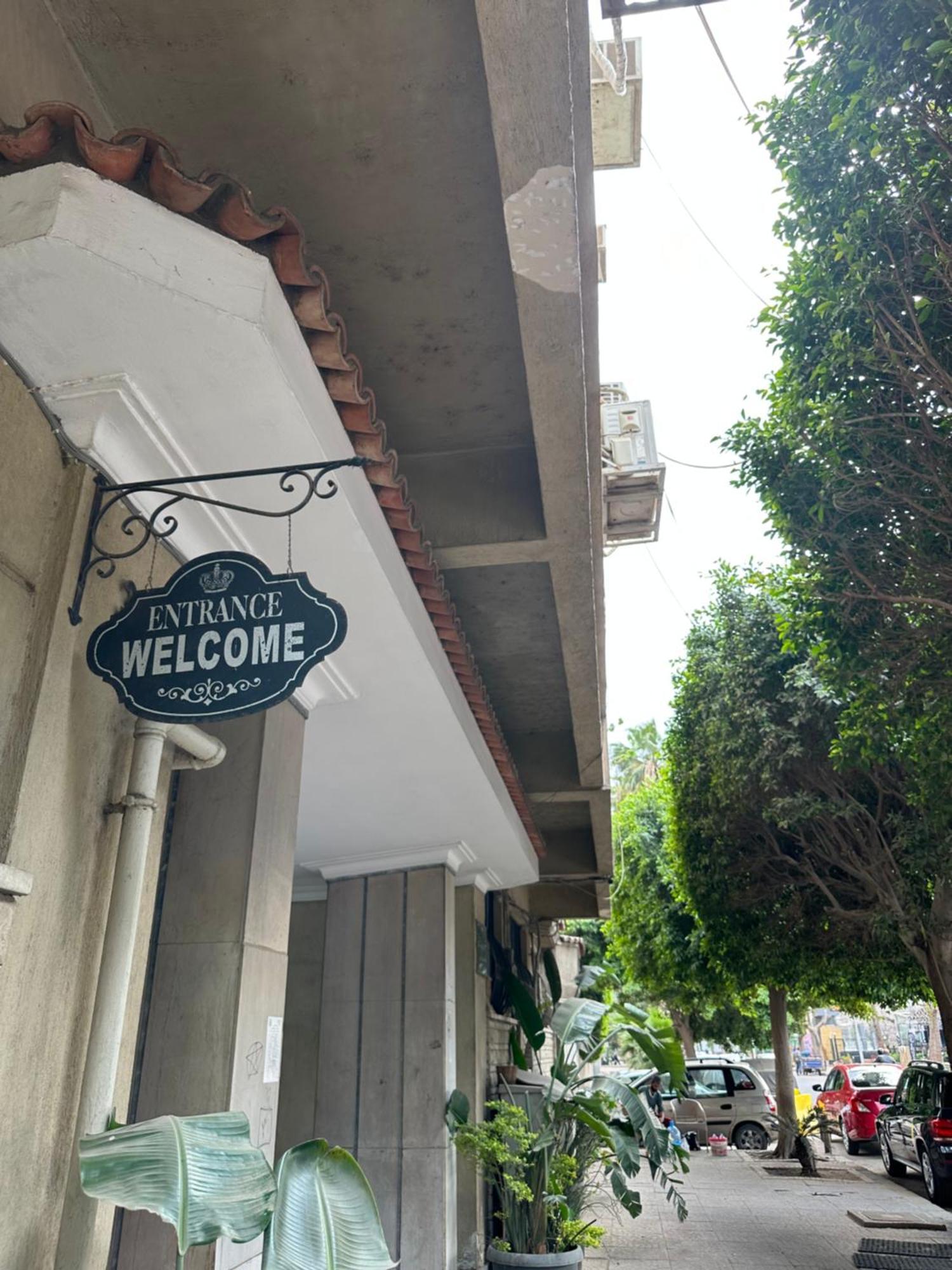 Modern 1-Bedroom Apartment In Zamalek Visits Allowed El El Cairo Exterior foto