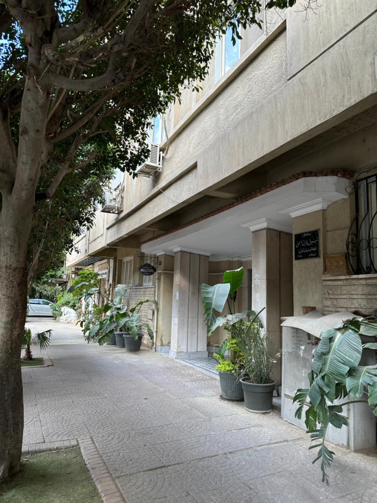 Modern 1-Bedroom Apartment In Zamalek Visits Allowed El El Cairo Exterior foto