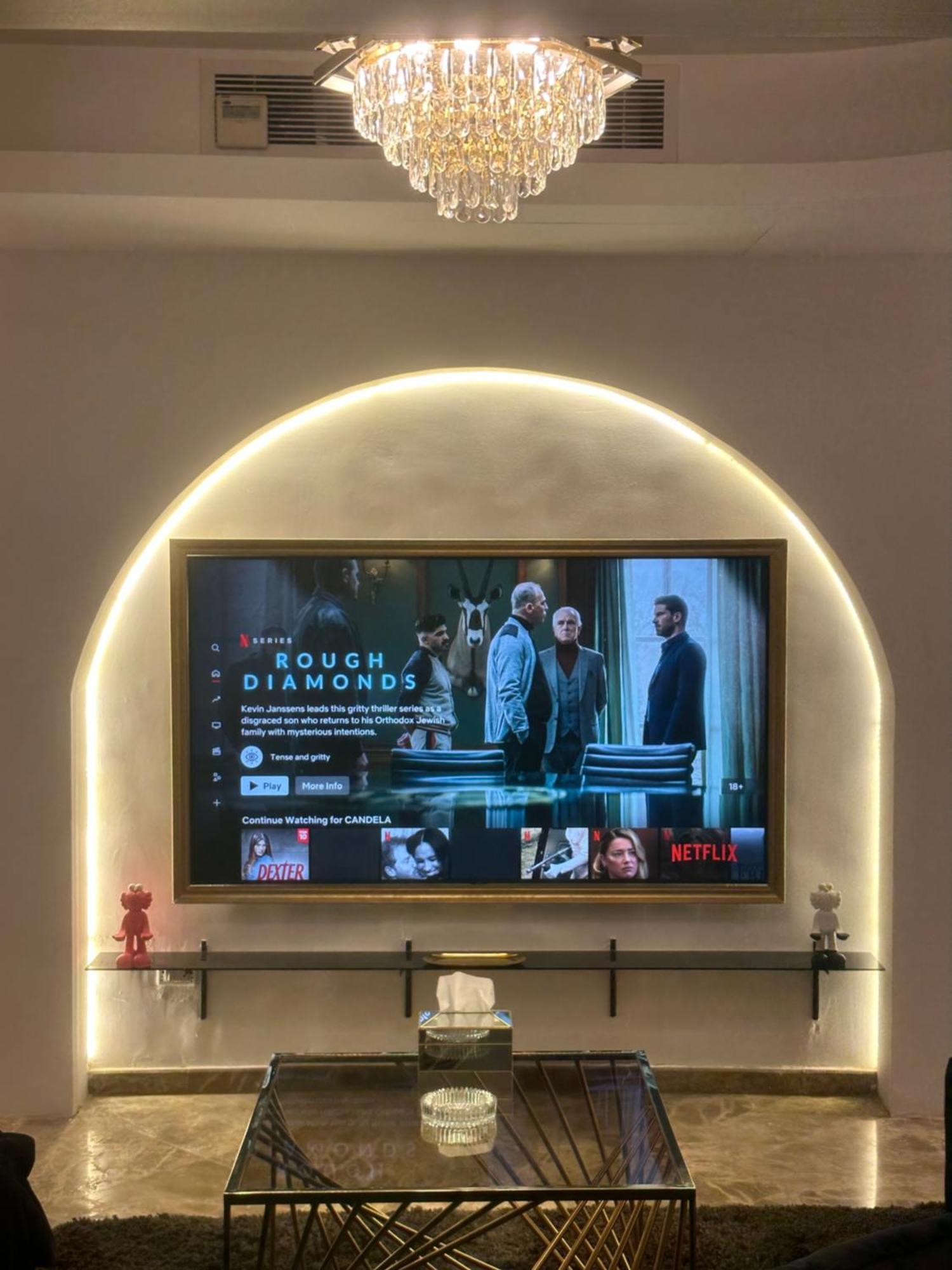 Modern 1-Bedroom Apartment In Zamalek Visits Allowed El El Cairo Exterior foto